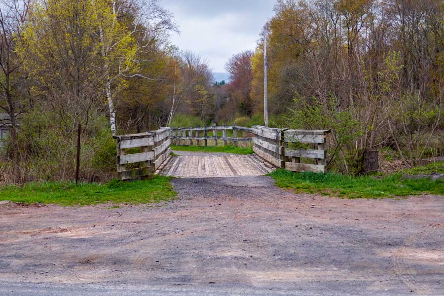 beginning of the western section of the Tannerville Rail Trail