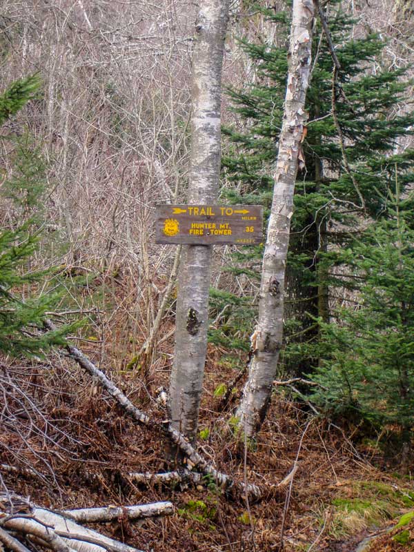 DEC trail sign for the spur trail to Hunter Mountain Fire Tower