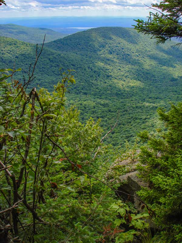 View point on the eastern side of Sugarloaf Mountain