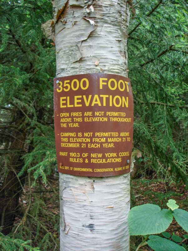 DEC 3500' sign on the eastern side of Sugarloaf Mountain