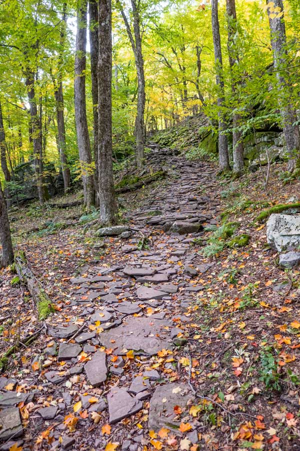 Trail to Dibble's Quarry