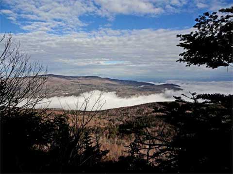 view from the north side of Roundtop Mountains kaaterskill