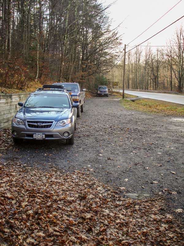 DEC parking area on Rt 2014 for hiking Tremper Mountain