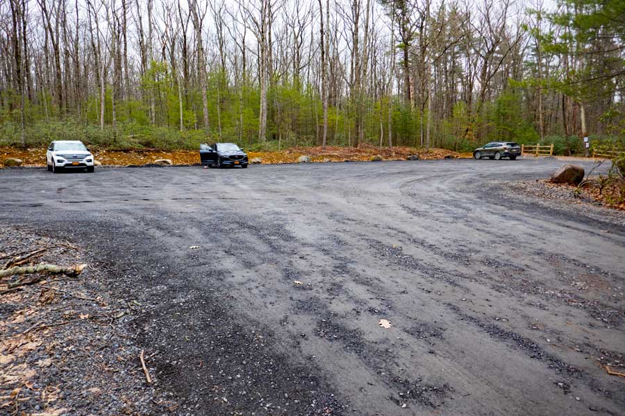  DEC parking area on Upper Cherrytown Road for Vernooy Kill Falls Region