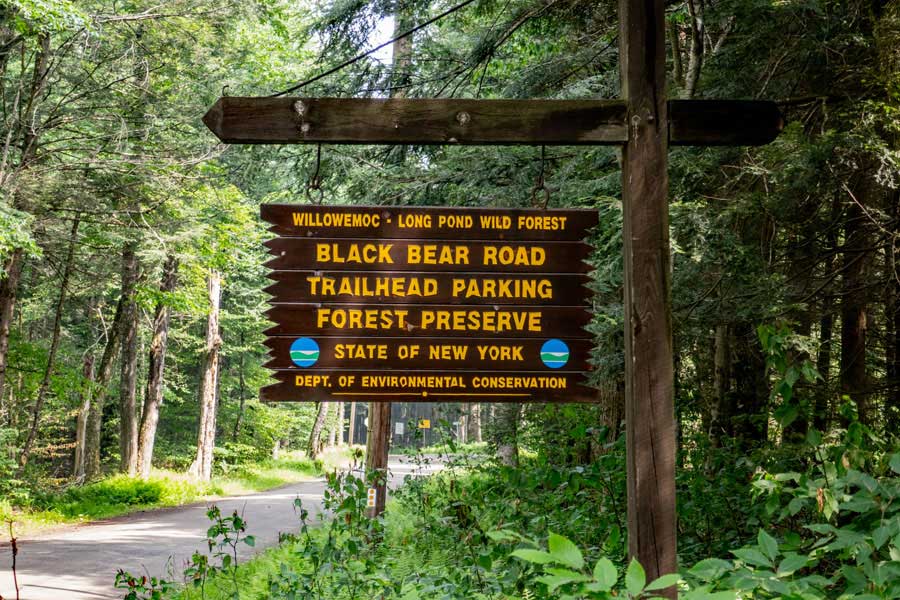 Black Bear Parking Area Sign